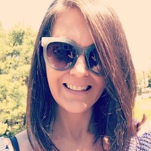 Meet your Posher, Chrissie